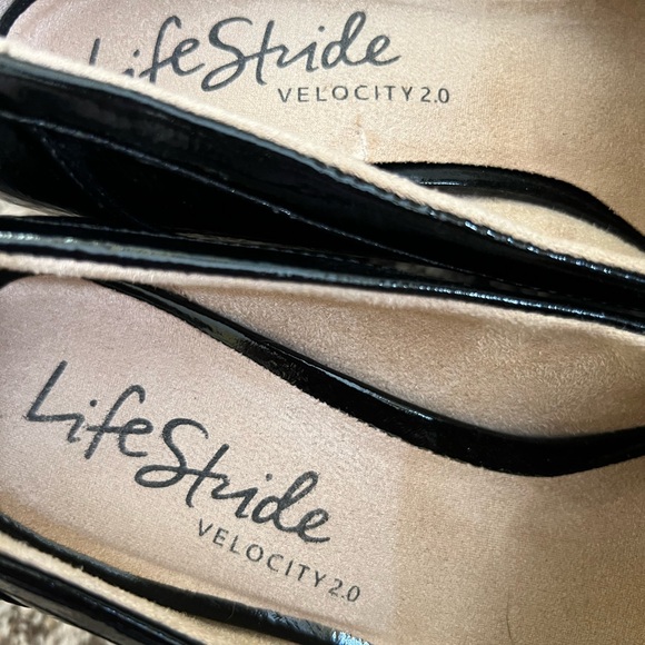 Life Stride Black patent Block Heel Loafer. Excellent Condition. - Picture 2 of 6